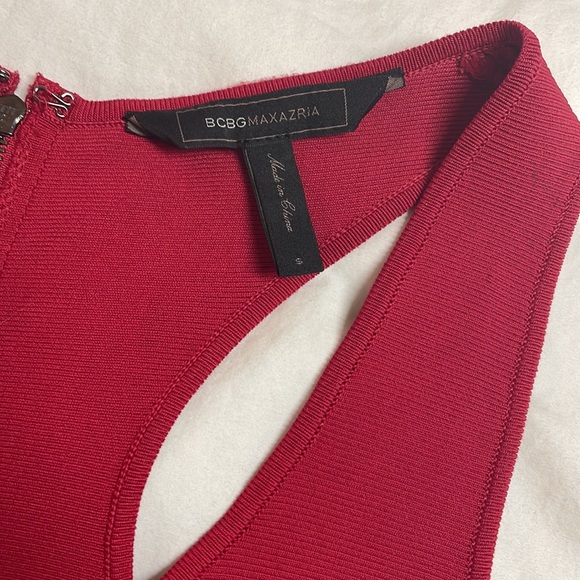 BCBGMAXAZRIA Red racerback bodycon dress - Picture 4 of 6